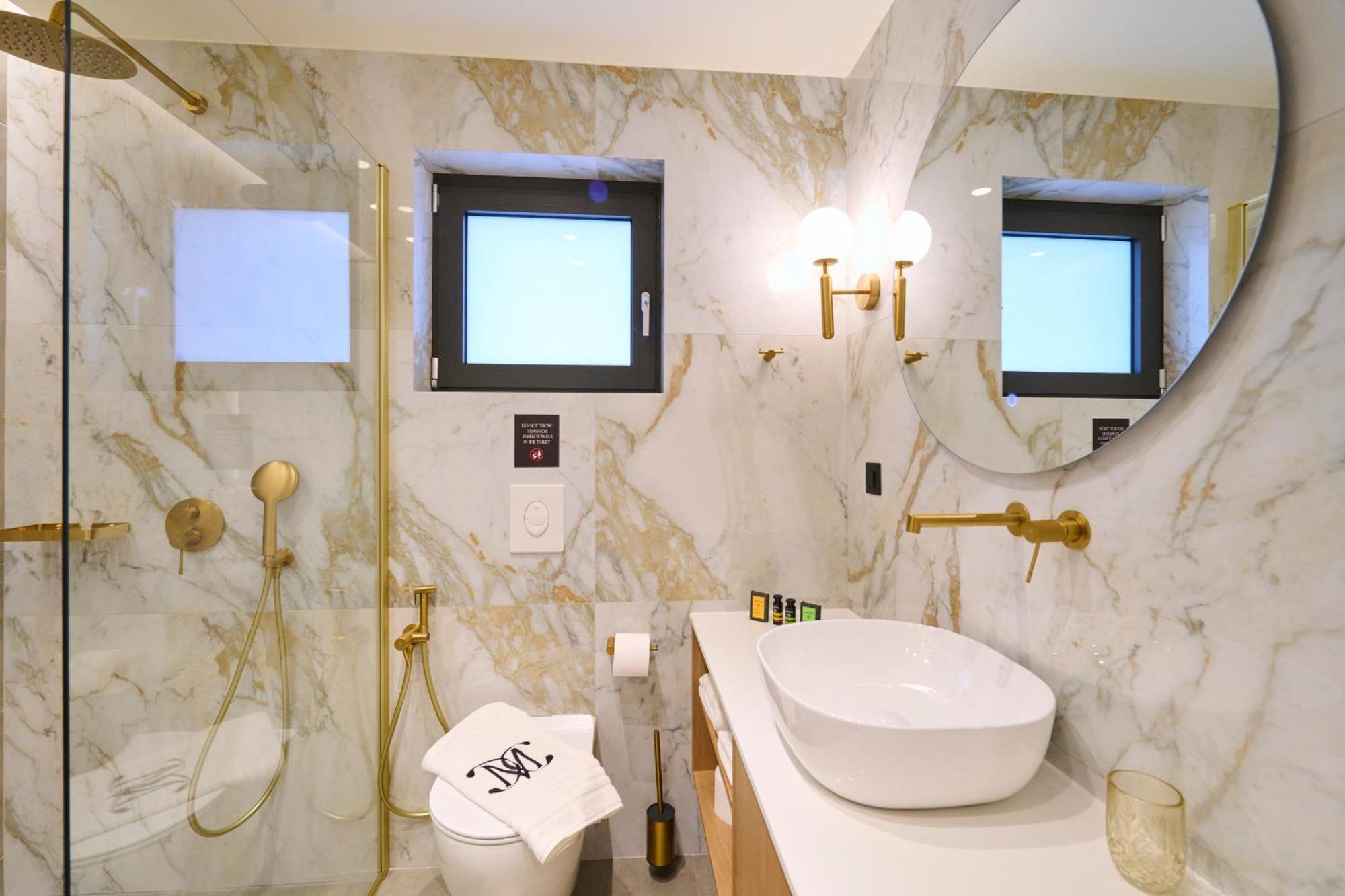 Monarco Executive Rooms Rhodes City Екстериор снимка