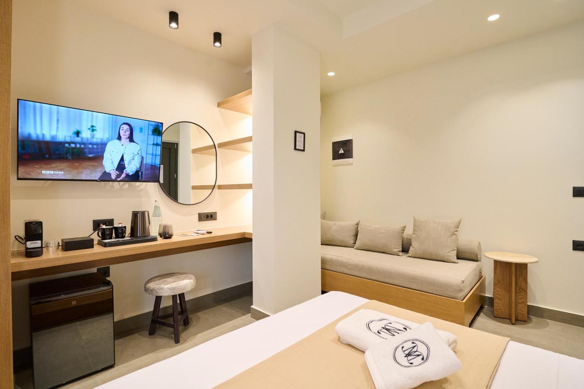 Monarco Executive Rooms Rhodes City Екстериор снимка